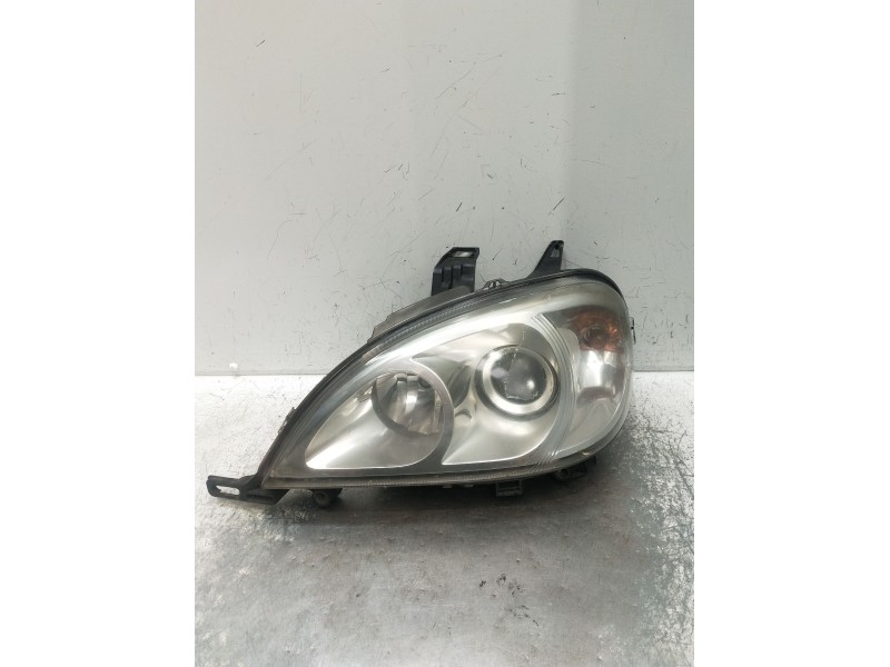 Recambio de faro izquierdo para mercedes-benz clase m (w163) ml 320 (163.154) referencia OEM IAM 1638200749  