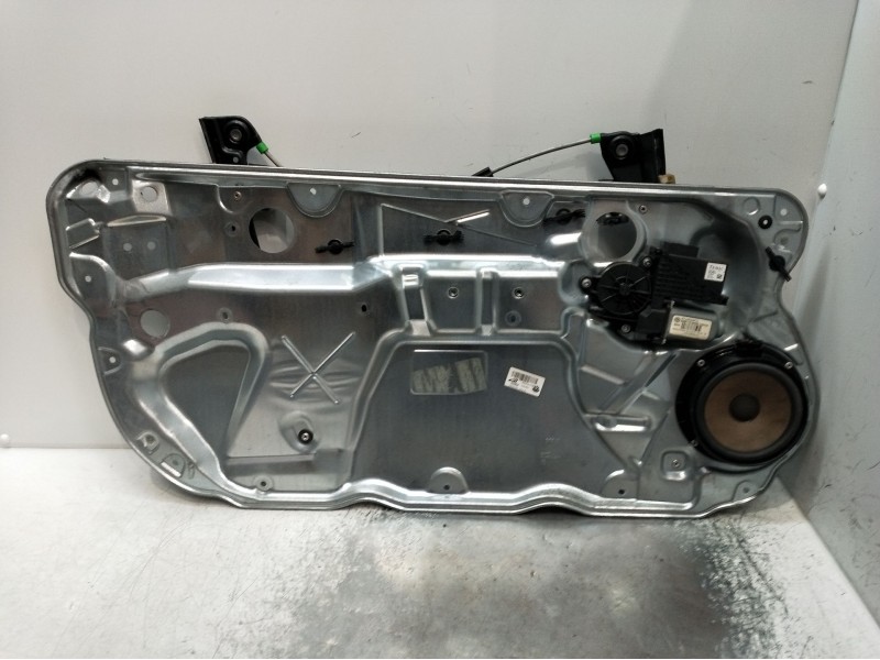 Recambio de elevalunas delantero izquierdo para volkswagen polo iv (9n_, 9a_) 1.4 tdi referencia OEM IAM 6Y2959802 3P 