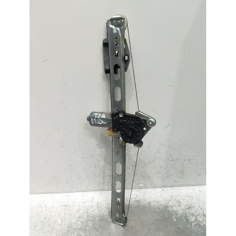 Recambio de elevalunas trasero izquierdo para mercedes-benz clase m (w163) ml 320 (163.154) referencia OEM IAM 9137041094281 5P 