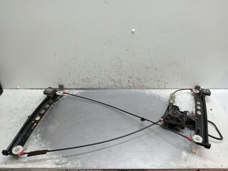 Recambio de elevalunas delantero izquierdo para ford focus ii descapotable 2.0 tdci referencia OEM IAM   