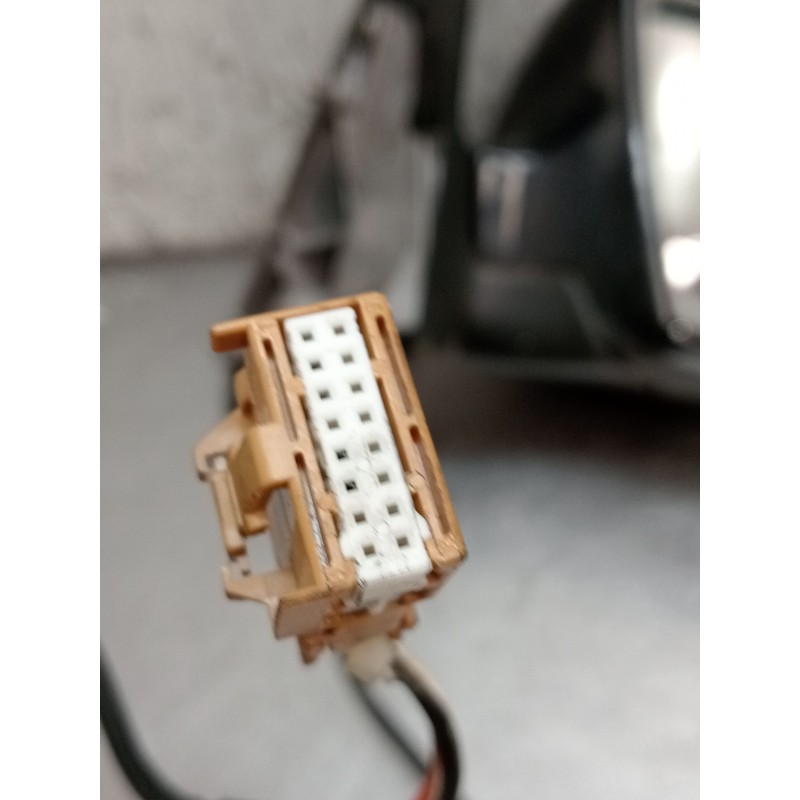 Recambio de retrovisor derecho para audi a4 b7 (8ec) 3.0 tdi quattro referencia OEM IAM  ELÉCTRICO 1 ENCHUFE 5 CABLES