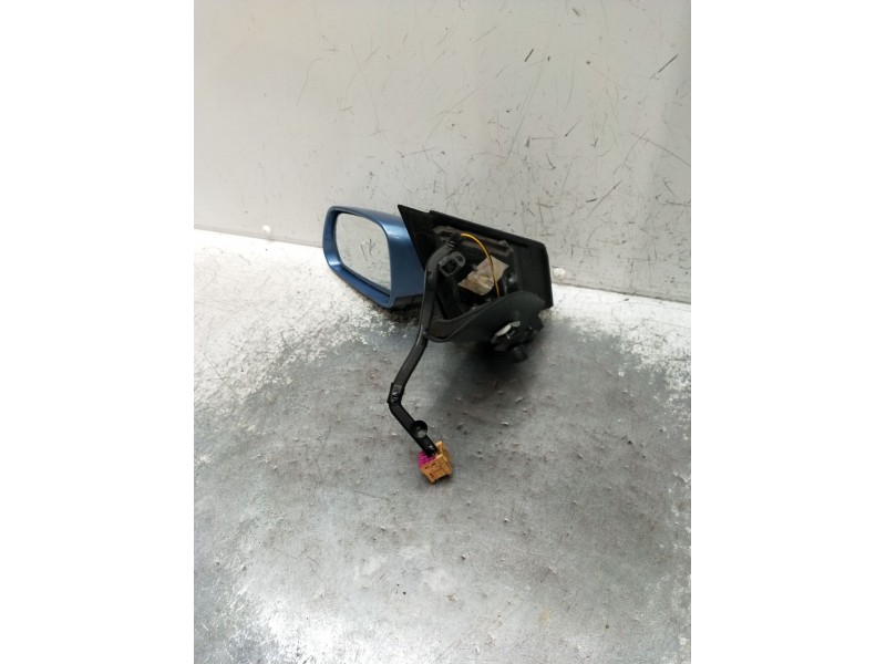 Recambio de retrovisor izquierdo para volkswagen polo iv (9n_, 9a_) 1.4 tdi referencia OEM IAM  ELÉCTRICO 