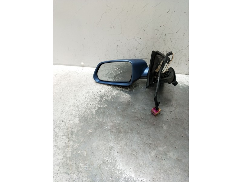 Recambio de retrovisor izquierdo para volkswagen polo iv (9n_, 9a_) 1.4 tdi referencia OEM IAM  ELÉCTRICO 