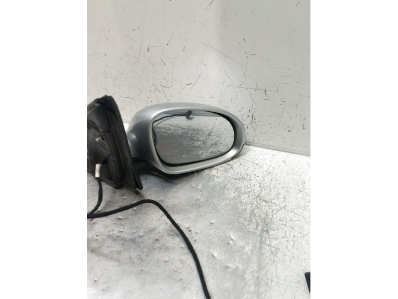 Recambio de retrovisor derecho para volkswagen golf v (1k1) 1.9 tdi referencia OEM IAM  ELÉCTRICO 