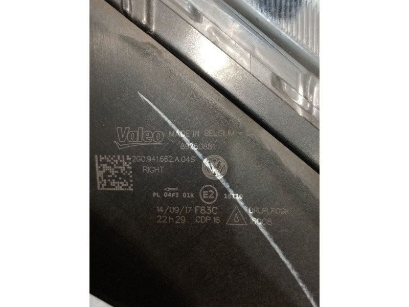 Recambio de faro antiniebla derecho para volkswagen polo referencia OEM IAM 2G0941662A 89250881 