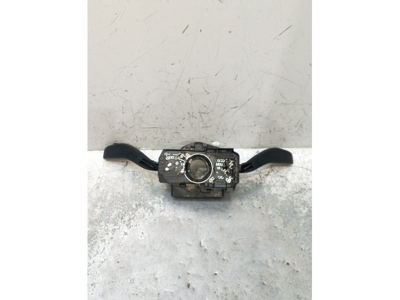 Recambio de mando luces para volkswagen polo iv (9n_, 9a_) 1.4 tdi referencia OEM IAM 6Q0953503CE 204165ATW 