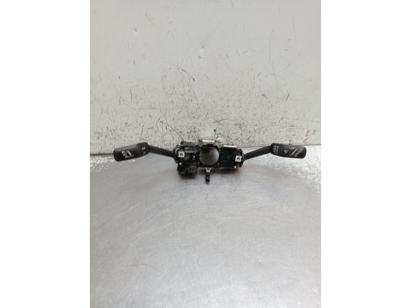 Recambio de mando luces para volkswagen polo referencia OEM IAM 2Q0953521E  