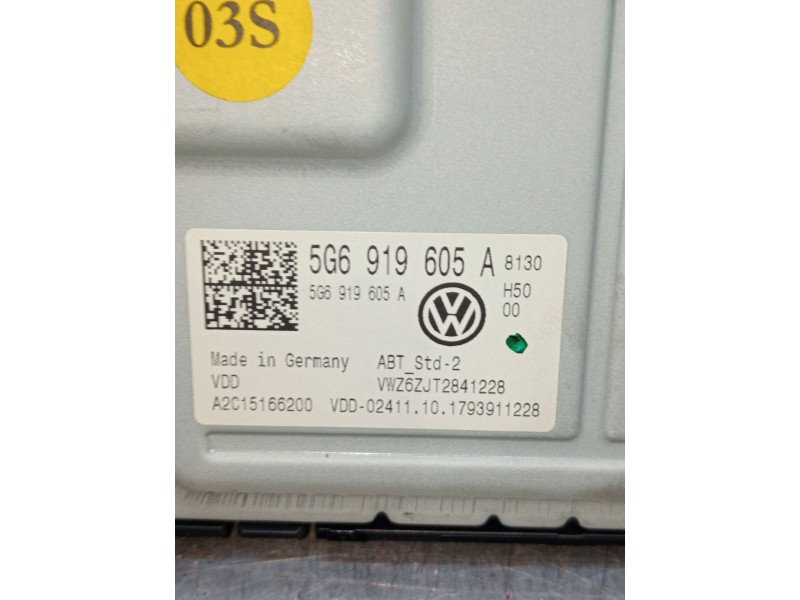 Recambio de pantalla multifuncion para volkswagen polo referencia OEM IAM 5G6919605A A2C15166200 