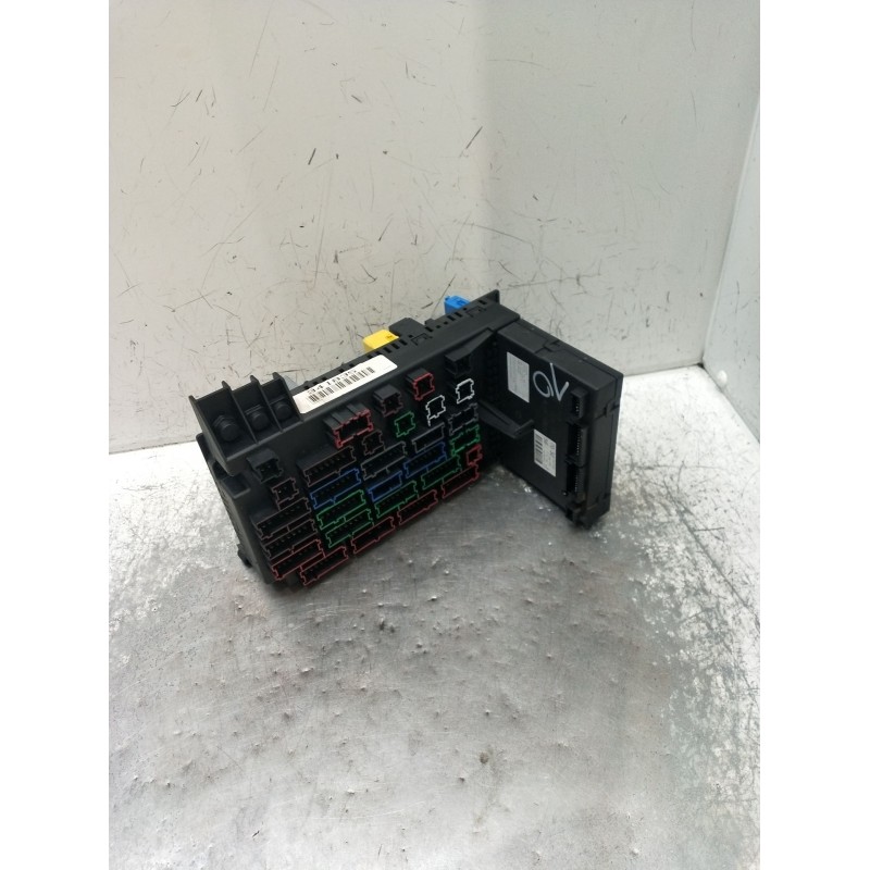 Recambio de caja reles / fusibles para mercedes-benz clase m (w163) ml 320 (163.154) referencia OEM IAM 560108013370  