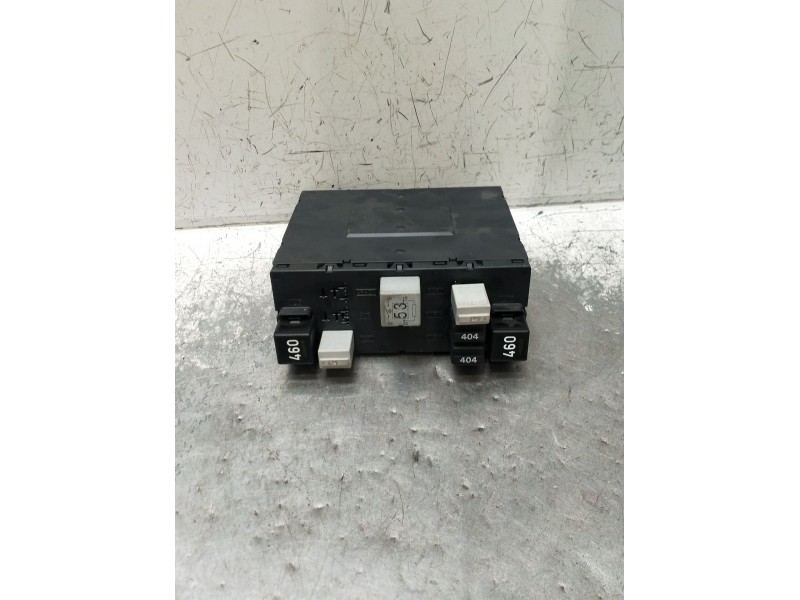 Recambio de caja reles / fusibles para volkswagen golf v (1k1) 1.9 tdi referencia OEM IAM 3C8937049E  