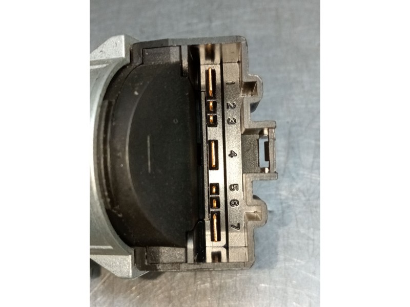 Recambio de conmutador de arranque para ford focus ii descapotable 2.0 tdci referencia OEM IAM 3M513F880AC  