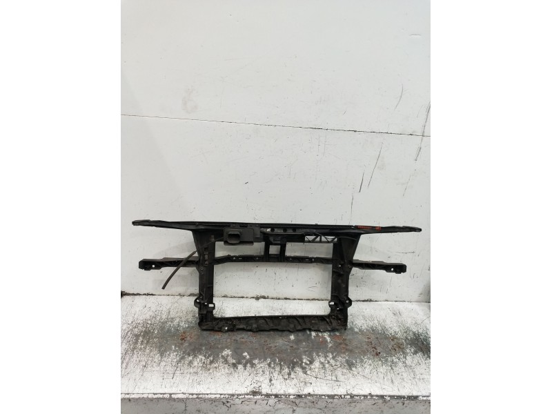 Recambio de panel frontal para volkswagen polo iv (9n_, 9a_) 1.4 tdi referencia OEM IAM   