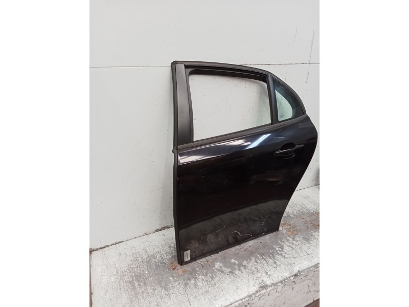 Recambio de puerta trasera izquierda para saab 9-3 sport sedán aero referencia OEM IAM   