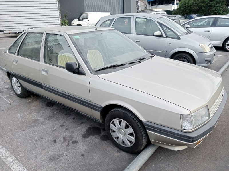 renault 21 sedán (l48_) del año 1988 renault 21 sedán (l48_) del año 1988