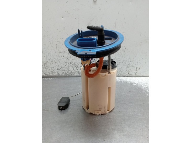 Recambio de bomba combustible para volkswagen polo referencia OEM IAM 2Q0919051F  