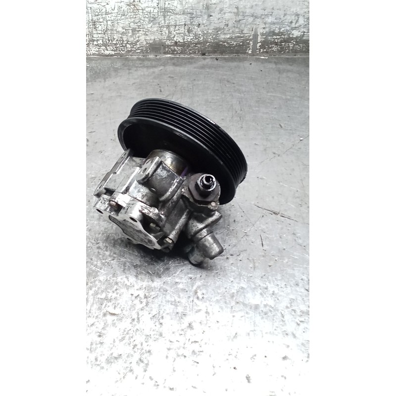 Recambio de bomba direccion para mercedes-benz clase c t-model (s203) c 220 cdi (203.206) referencia OEM IAM A6112300115  