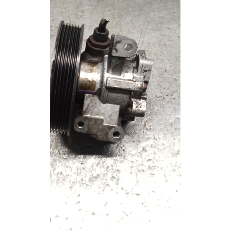 Recambio de bomba direccion para mercedes-benz clase c t-model (s203) c 220 cdi (203.206) referencia OEM IAM A6112300115  