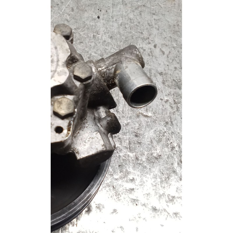 Recambio de bomba direccion para mercedes-benz clase c t-model (s203) c 220 cdi (203.206) referencia OEM IAM A6112300115  