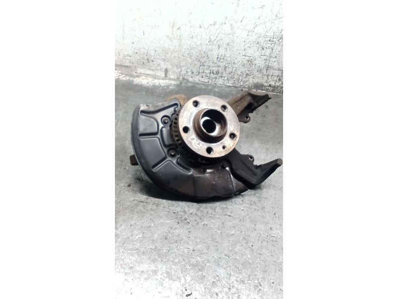 Recambio de mangueta delantera derecha para skoda octavia i (1u2) 1.9 tdi referencia OEM IAM   