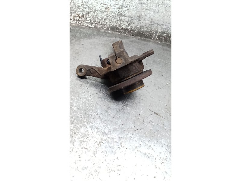 Recambio de mangueta delantera izquierda para renault kangoo (kc0/1_) 1.5 dci (kc07) referencia OEM IAM   