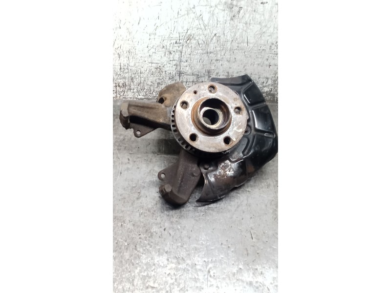Recambio de mangueta delantera izquierda para skoda octavia i (1u2) 1.9 tdi referencia OEM IAM   