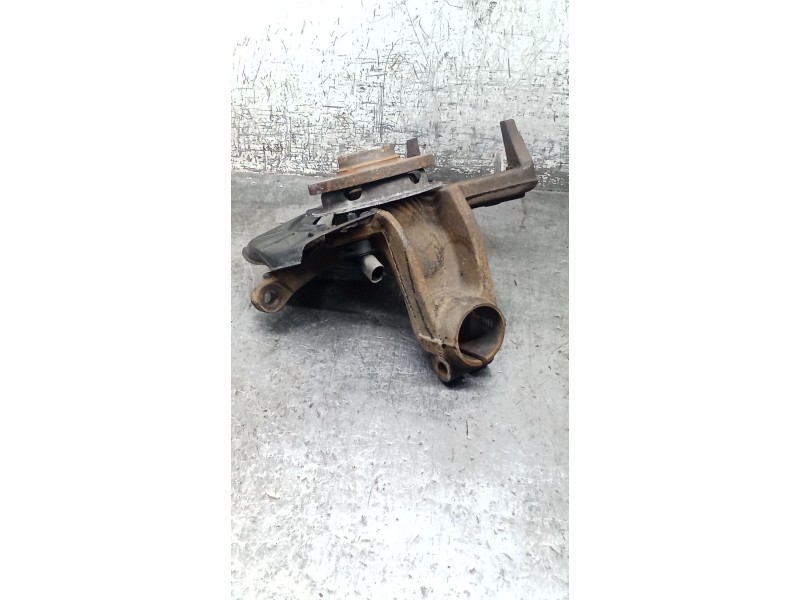 Recambio de mangueta delantera izquierda para skoda octavia i (1u2) 1.9 tdi referencia OEM IAM   