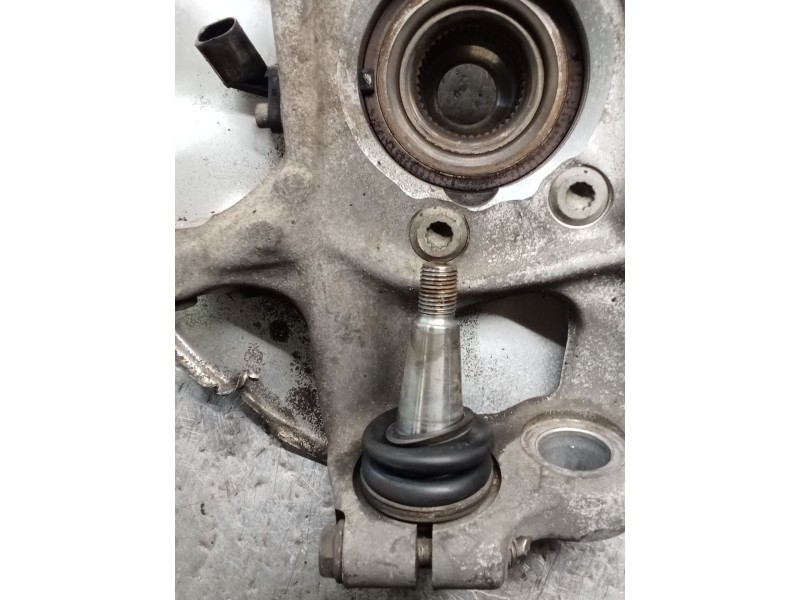 Recambio de mangueta delantera derecha para audi a5 sportback (8t) 3.0 tdi (150kw) referencia OEM IAM 4G0407242C  