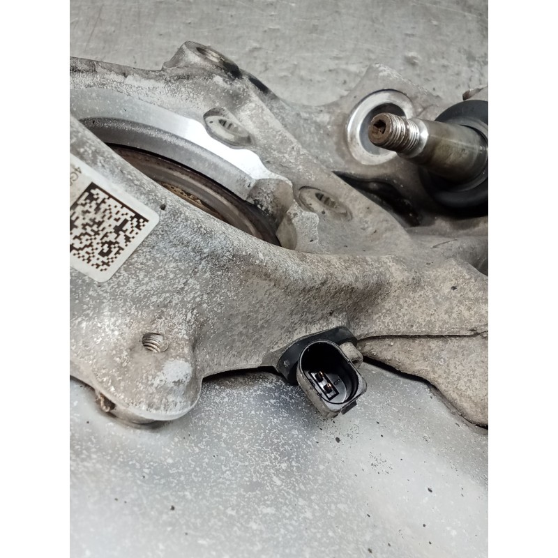 Recambio de mangueta delantera derecha para audi a5 sportback (8t) 3.0 tdi (150kw) referencia OEM IAM 4G0407242C  