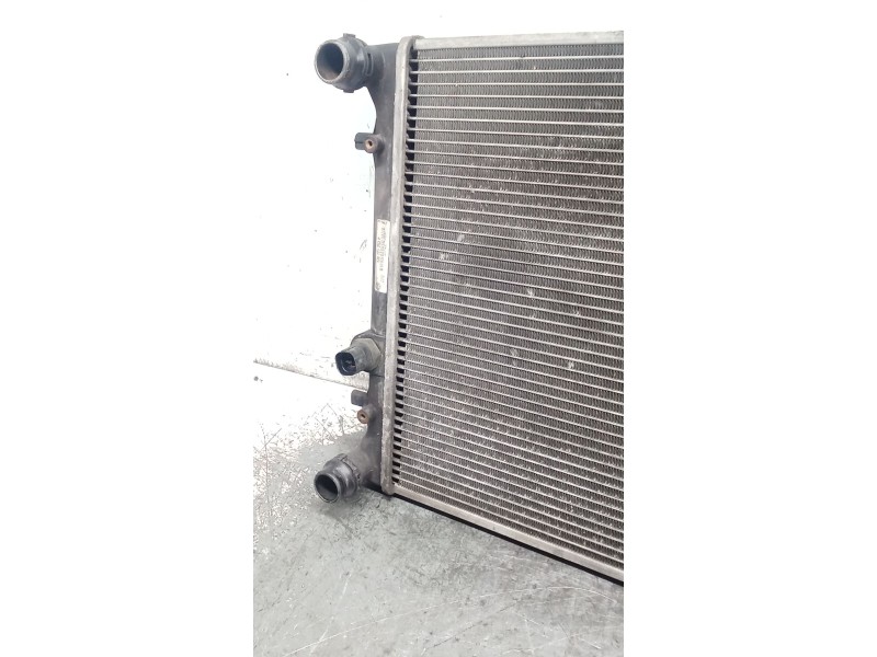 Recambio de radiador agua para skoda octavia i (1u2) 1.9 tdi referencia OEM IAM 1J0121253P  