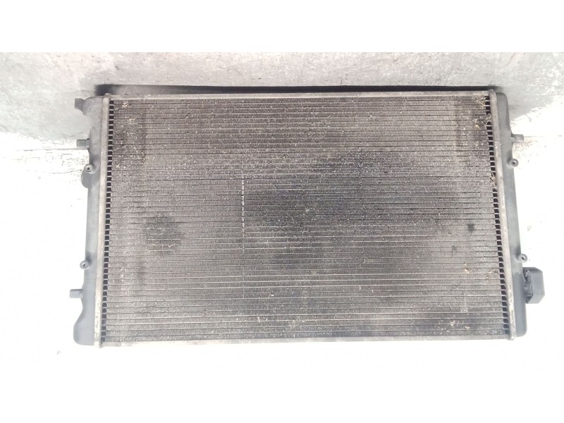 Recambio de radiador agua para skoda octavia i (1u2) 1.9 tdi referencia OEM IAM 1J0121253P  
