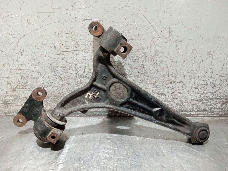 Recambio de brazo suspension inferior delantero izquierdo para citroën jumpy 2.0 hdi cat (rhk / dw10uted4) referencia OEM IAM   