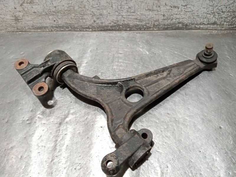 Recambio de brazo suspension inferior delantero izquierdo para citroën jumpy 2.0 hdi cat (rhk / dw10uted4) referencia OEM IAM   