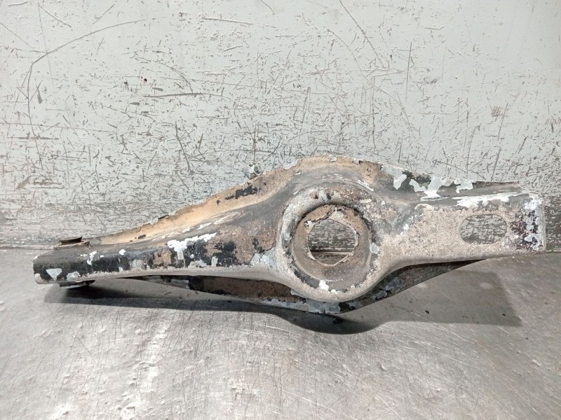 Recambio de brazo suspension inferior trasero derecho para peugeot 406 (8b) 2.0 hdi 110 referencia OEM IAM   