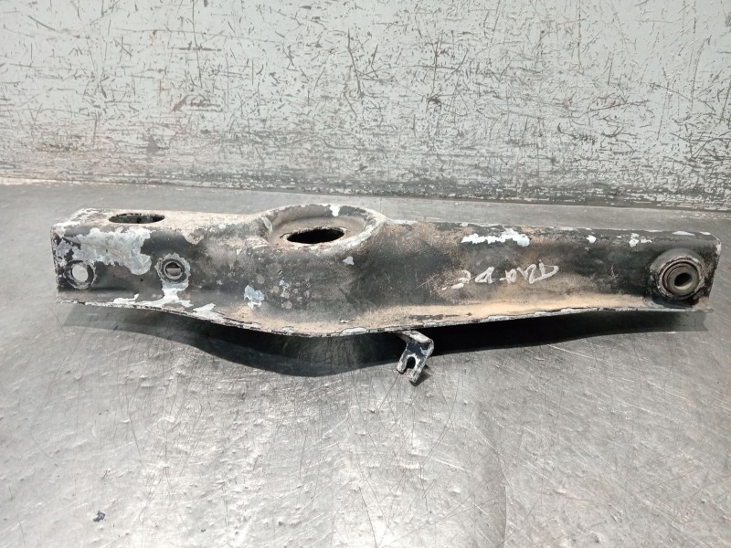 Recambio de brazo suspension inferior trasero derecho para peugeot 406 (8b) 2.0 hdi 110 referencia OEM IAM   