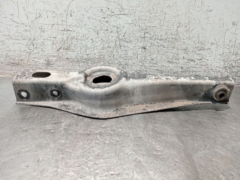 Recambio de brazo suspension inferior trasero izquierdo para peugeot 406 (8b) 2.0 hdi 110 referencia OEM IAM   