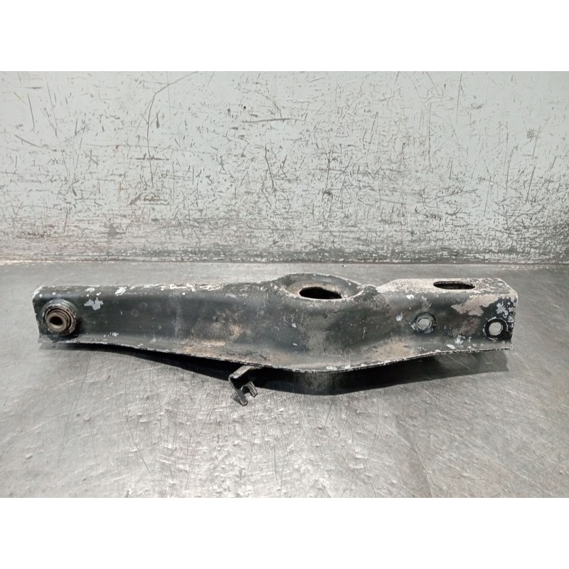 Recambio de brazo suspension inferior trasero izquierdo para peugeot 406 (8b) 2.0 hdi 110 referencia OEM IAM   