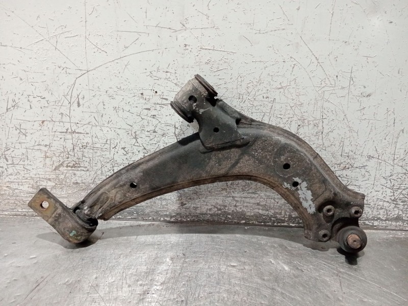 Recambio de brazo suspension inferior delantero derecho para peugeot partner monospace (5_, g_) 1.9 d referencia OEM IAM   
