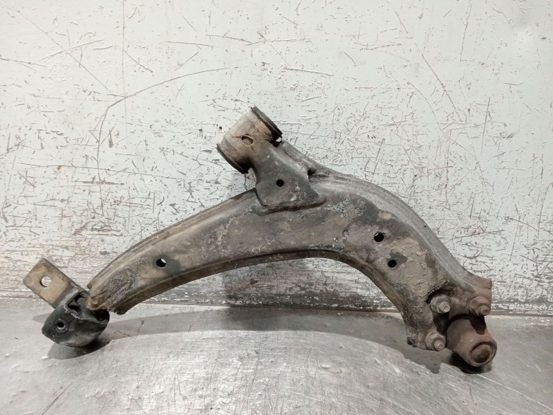 Recambio de brazo suspension inferior delantero izquierdo para peugeot partner monospace (5_, g_) 1.9 d referencia OEM IAM   