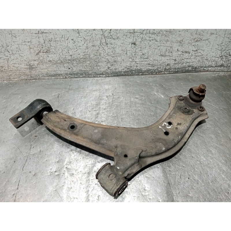 Recambio de brazo suspension inferior delantero izquierdo para peugeot partner monospace (5_, g_) 1.9 d referencia OEM IAM   