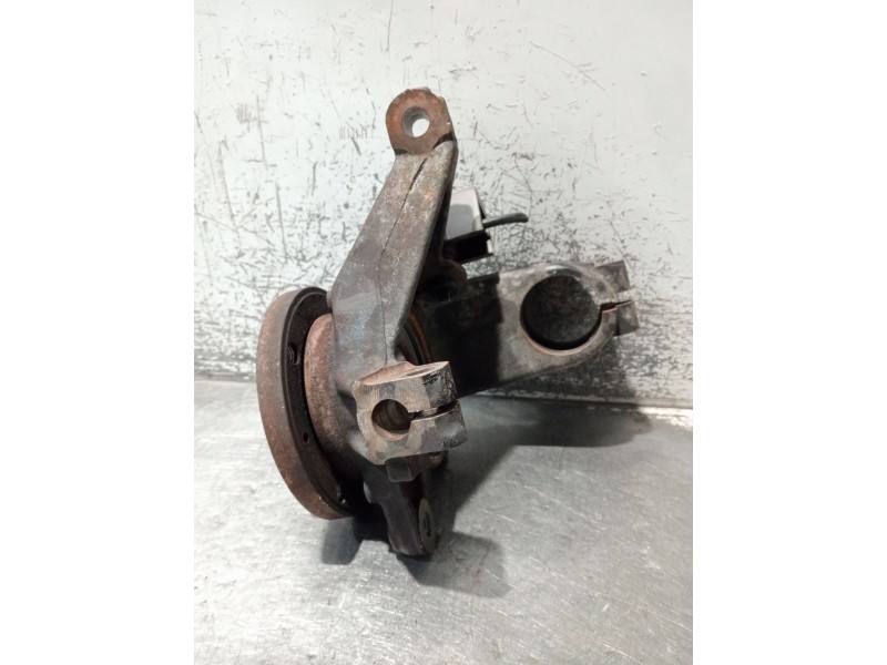 Recambio de mangueta delantera izquierda para citroën xsara (n1) 1.6 16v referencia OEM IAM   