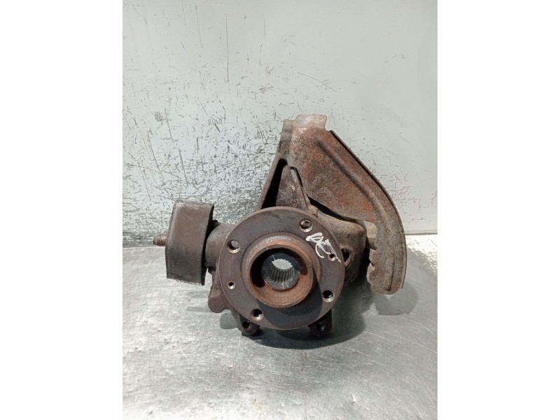 Recambio de mangueta delantera derecha para peugeot 406 (8b) 2.0 hdi 110 referencia OEM IAM   