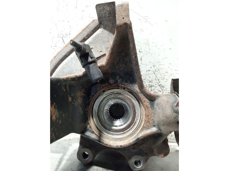 Recambio de mangueta delantera derecha para peugeot 406 (8b) 2.0 hdi 110 referencia OEM IAM   