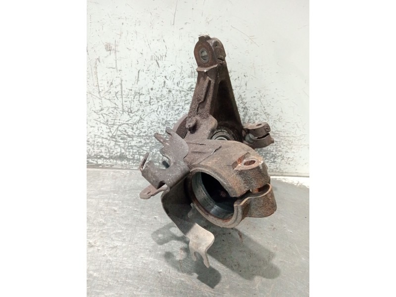 Recambio de mangueta delantera derecha para peugeot partner monospace (5_, g_) 1.9 d referencia OEM IAM   