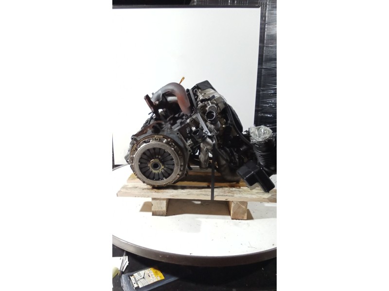 Recambio de motor completo para hyundai trajet (fo) 2.0 referencia OEM IAM G4JP  1547294