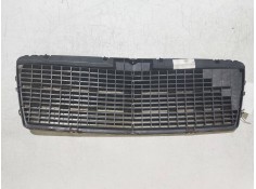Recambio de rejilla delantera para mercedes clase e (w210) berlina 2.3 16v cat referencia OEM IAM    2