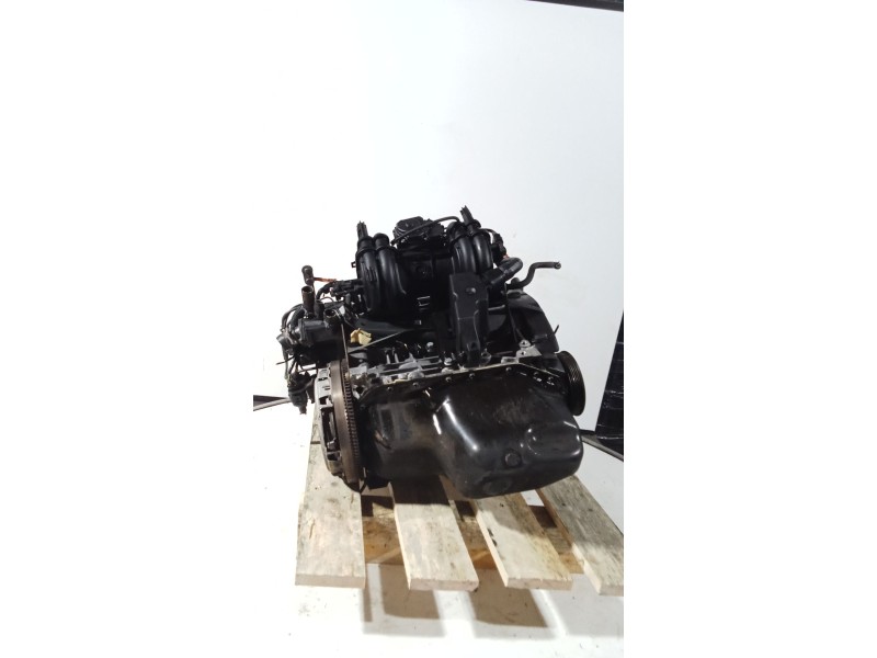 Recambio de motor completo para volkswagen polo iii (6n1) 50 1.0 referencia OEM IAM AER  331803