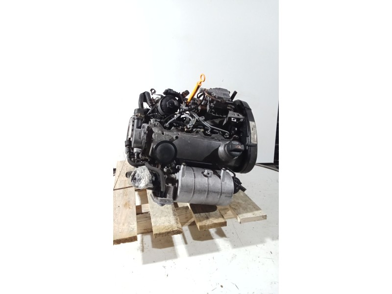 Recambio de motor completo para seat cordoba (6l2) 1.9 sdi referencia OEM IAM ASY 3B5823 BOSCH