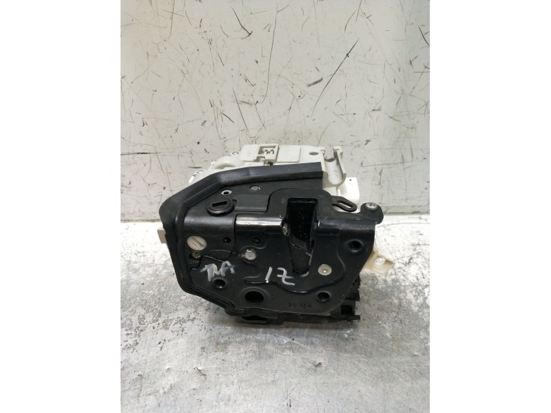 Recambio de motor cierre centralizado trasero izquierdo para audi q5 (fyb, fyg) 2.0 tdi quattro referencia OEM IAM 8X0839015E 5P