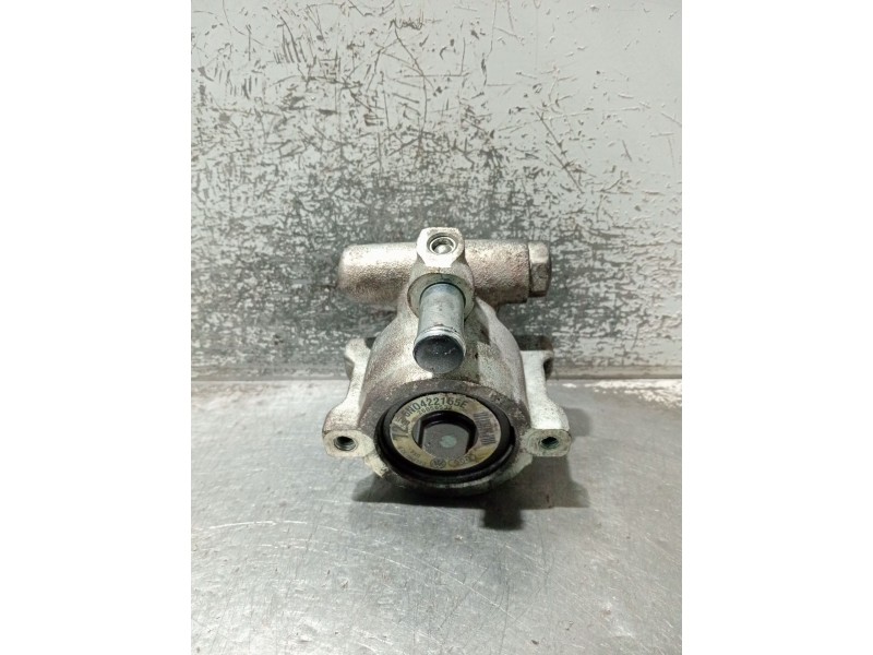Recambio de bomba direccion para volkswagen polo iii (6n1) 50 1.0 referencia OEM IAM 6N0422155E 26056532 