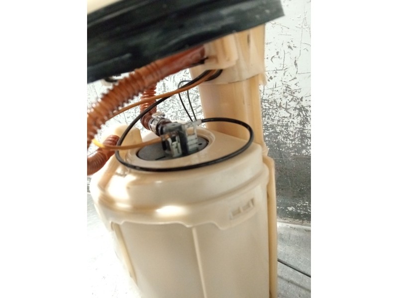 Recambio de bomba combustible para volkswagen polo iii (6n1) 50 1.0 referencia OEM IAM 6N0919051N 228233003001 